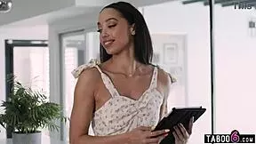 realtor fucks divorced black teen hard