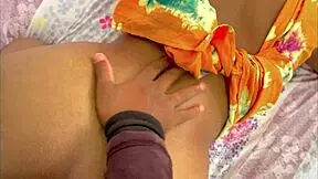 desi indian girl gives romantic pussy fuck 😍