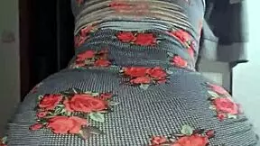 Me follo al mejor amigo de mi novio a escondidas en la fiesta universitaria 😈