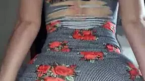 Me follo al mejor amigo de mi novio a escondidas en la fiesta universitaria 😈