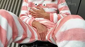 Horny Teen 18+ Masturbating Pussy And Orgasm