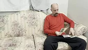 Cheerleader Uses Sex For Car.