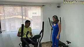 Latina Girl Hooks Up With Her New Gym Friend. They Fuck Hard.