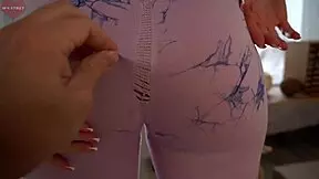 ripped leggings on step sis, she's so happy and horny now