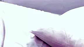 as me masturbo cada manana en la habitacion