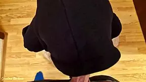 Hot stranger in a hood gave me a blowjob 😍