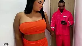 Horny customer with big ass and tits pays for delivery with a rough fuck!