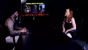 Teve uma crise e voltou pro clt tem que humilhar pau pequeno e quem ela mama senta ou passa - middy watch on sheer red