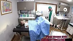 Relaxation gynecology with miraa monroe fingering herself.