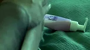 Petite foot massage session