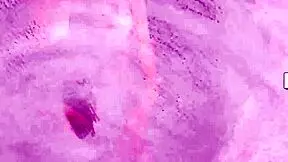 big tits brunette poses solo 😊