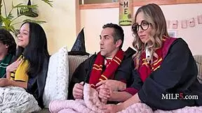 Milf In Yes Woman Phase Fucks Wearing Harry Potter Costume