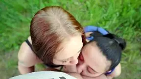 Outdoor Double Blowjob Surprise Cum