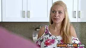 stepdaughter fucks step daddy infront of stepmom 😈