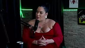 Pri Melancia cums easily in intense threesome and first DP experience.