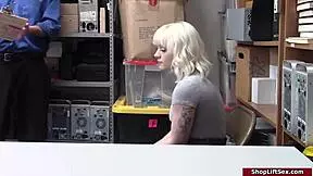Shoplifter gets disciplined by officer's dick in the shop 😏