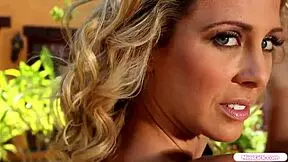 MILF STRAPON TEEN ANAL