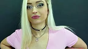 stunning blonde kelsey starlette dildo fucks her pussy