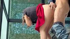 Camara Escondida Hermanastra Argentina Mamando La Verga En El Gimnasio