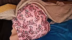 he fucks me hard in hotel room