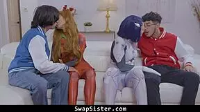 Cosplay Cuties Mina And Harley Seduce Their Nerdy Stepbrothers For A Ride To Cumicon - Swapsister