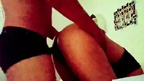 aula particular em casa aluna novinha morena brasileira e o professor encontro cheio de química caseiro amador real