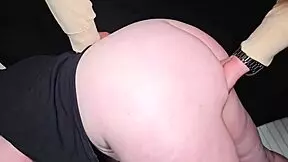 The Secretary Gets Fucked Quickly in the Office