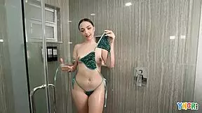 Scarlett Rosewood Rides Cock Before Facial Cumshot