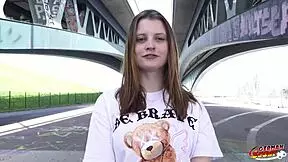 Oh wow, german skylar sweet's first anal sex at pickup casting in berlin!