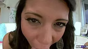 Young amateur milf can suck it