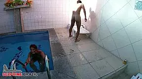 Casada Fodendo Com Amigo Do Filho E Marido Chega Na Hora