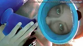 Minnie Manga's Underwater Dildo Blowjob: Teasing Or Tempting?
