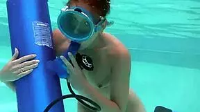 Minnie Manga's Underwater Dildo Blowjob: Teasing Or Tempting?
