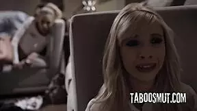 Kenzie Reeves and Carmen Caliente take a pussy detour 🚗