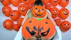 doces ou rola dura loira fode com negro dotado em noite de halloween