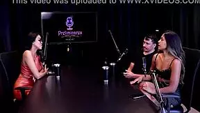 She thought it was a whoring collab, had a story with a singer, gave advice on fetishes - couple Kaliente on Sheer Red 😏