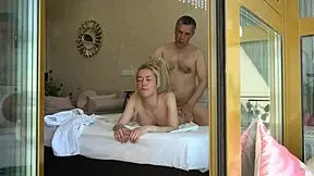 Young blonde makes her step dad really happy with some special attention 😏