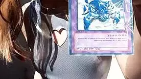 Bonneyuwu Shows 5 31 Body With Cards Outdoors