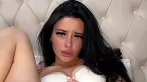 british teen exchange student fingers pussy squirts on webcam horny solo toys orgasm 😩🔥