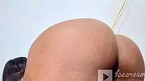 can't handle stepdaughter's huge ass tempting me to fuck and lick it 🍑😈