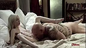 can petite skinny blonde 18+ pussy fit this huge swollen thing inside not daughter taboo domination?