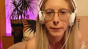 jerk to my glasses braces face