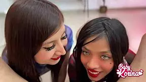 le gusta verme usar mi dildo mientras nos lamemos las tetas y coños 🔥👅