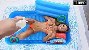 damn this oil makes my tight pussy so slippery for your big cock missionary ride