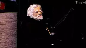 Ugh, this content creator chick loves teasing and swingers clubs, but her drunk recording sucks - belinha baracho on sheer red