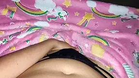 Hijastra sends masturbating video to padrastro wet pussy tight co�ito gime pleasure dildo play