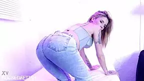 hey ashlee rose you munching chips like a hot submissive fuck doll?