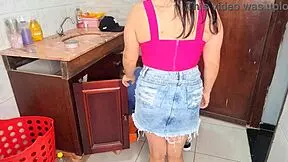 Wow! Housewife seduces plumber flashing short skirt no panties underneath!