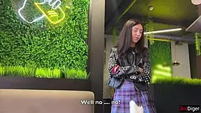 damn this babe begs anal for shawarma... many positions only ass