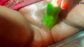omg indian village housewife stuffs cucumber deep in pussy part 1 😍🥒💦